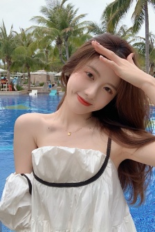 Beautiful anchor Rizuo Yunyun sexy photo pictures