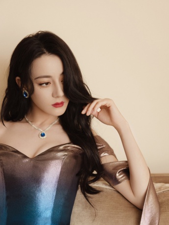 迪麗熱巴藍色流光人魚裙性感寫真