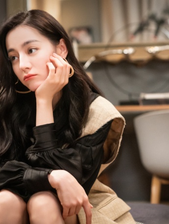 《You are my glory》Qiao Jingjing Dilireba pictures