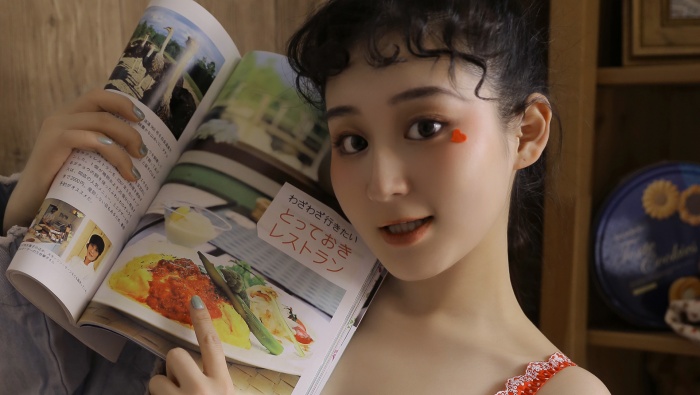 Playful wool curl girl sweet photo wallpaper