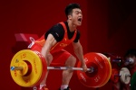 Shi Zhiyong's extremely clear and beautiful pictures at the men's weightlifting competition