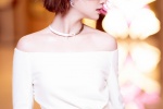 Rainie Yang glamorous and sexy photo in one-shoulder dress