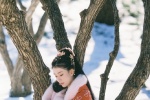 Qiao Xin's beautiful costume photo in the snow