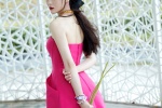 Tang Yan sexy photo in pink tube top dress