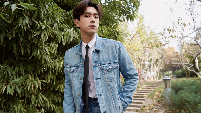 帅哥明星李现电脑壁纸图片