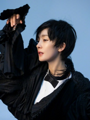 Yang Mi super A cool short hair photo pictures