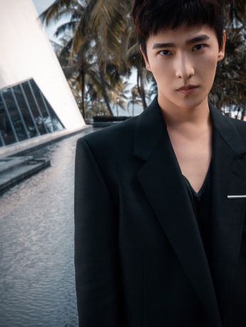Yang Yang's handsome photo at GQ Character Festival