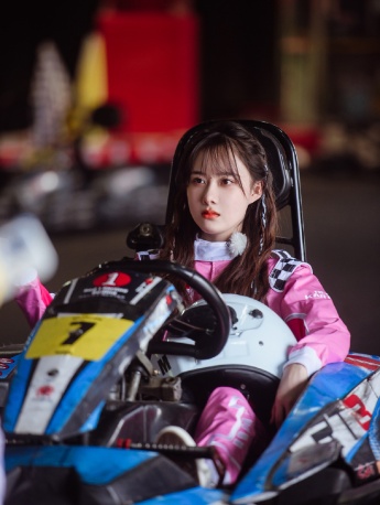 Mencius Yi Wang Houjie《Daughters' Love 4》Sixth Issue Stills Pictures