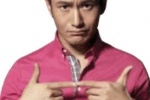 Huang Xiaoming gives rose emoticon pack