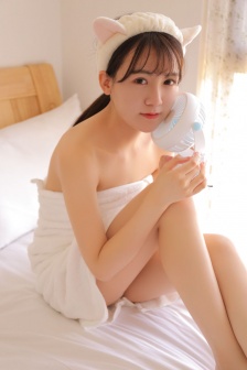 泡泡浴美女大胆湿身诱惑写真照片
