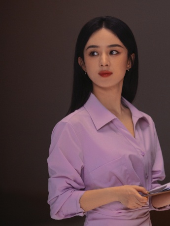 赵丽颖紫色衬衣优雅气质写真
