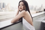 Shu Qi sexy photo pictures in white suit