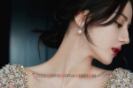 May 2022 Dilireba desktop calendar wallpaper