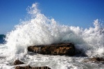 Roaring waves pictures desktop wallpaper