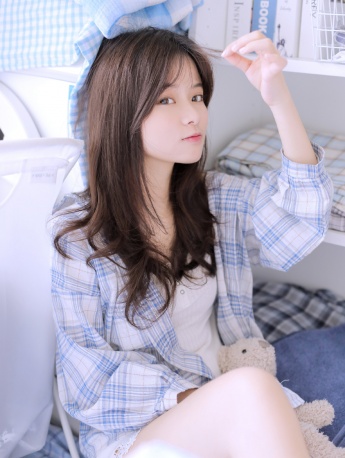 性感清新美女白净甜美写真