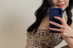 火辣丰满美女细长美腿丝袜写真