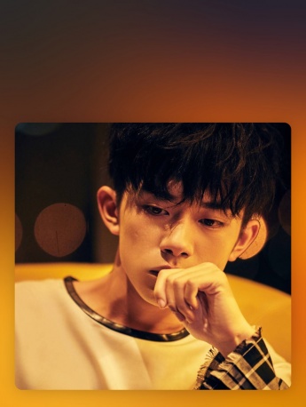 暖男易烊千璽手機壁紙