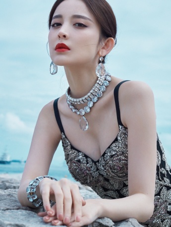 美女娜扎性感写真手机壁纸