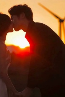 Retro and good-looking couple avatar pictures