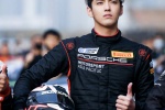 Wu Yifan's handsome racing style pictures and photos