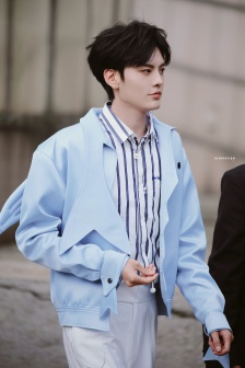 畢雯珺奔跑吧上班圖