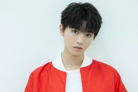 Handsome guy Wang Junkai computer desktop wallpaper picture