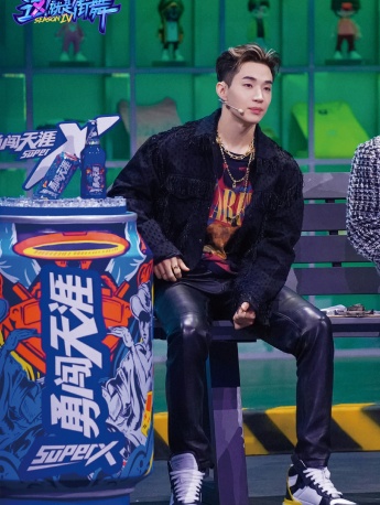 Liu Xianhua《This is Street Dance 4》Third issue stills pictures