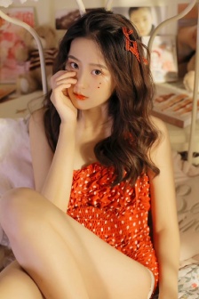 Sexy photo of beautiful girl with pert butt, fair skin and beautiful legs