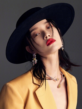 Ni Ni cool hat style fashion photo pictures