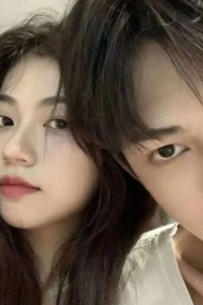 Avatar of a beautiful and happy couple