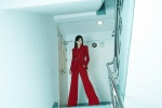 Tang Yan cool fashion photo in red suit