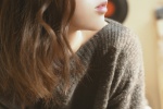 露肩毛衣美女高冷氣質寫真