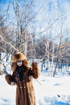 趙麗穎甜美可愛雪地寫真大片