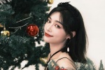 Xu Jiaqi's hot and sexy Christmas photos