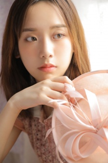 粉嫩少女诱人性感私房美女照片