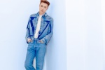 Zhang Yixing's handsome photos in retro denim outfits