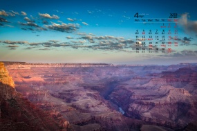 April 2022 natural scenery HD calendar wallpaper