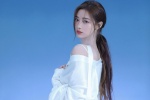 Sexy photo pictures of Xu Jiaqi in white gauze dress