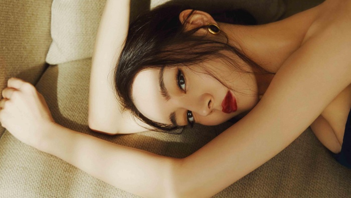 迪麗熱巴性感圖片寫真桌麵壁紙