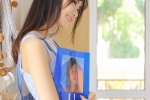 清纯甜美女生性感写真图片