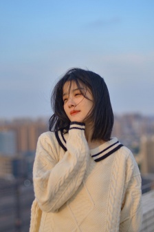 Silly girl pure beauty mobile wallpaper