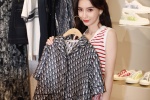 Angelababy's vibrant and sexy photo in printed suit