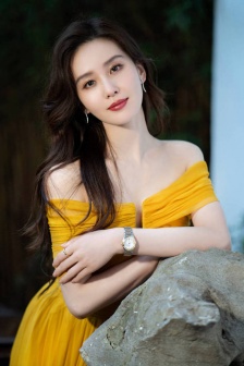 Liu Shishi's bright, moving, elegant and sexy photo pictures