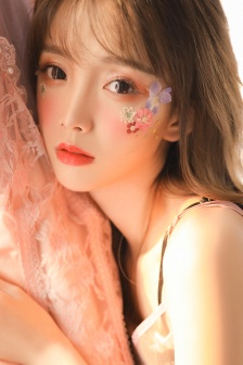 Beautiful dreamy girl mobile wallpaper