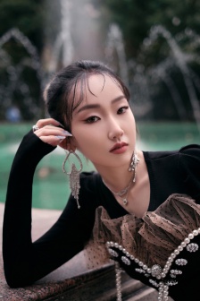 Long Yunzhu 2021 Phoenix Fashion Choice Pictures
