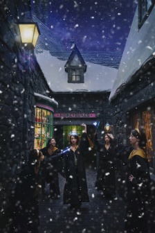 Wu Jinyan's photo taken at Universal Studios Tour