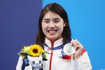 Zhang Yufei wins silver medal in women's 100m butterfly