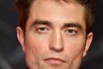 Robert Pattinson debuts new Batman HD pictures