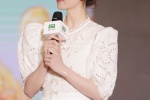 Liu Shishi elegant and sexy photo in white hollow dress
