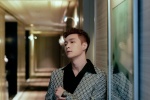Zhang Yixing's handsome national style photo in printed jacket